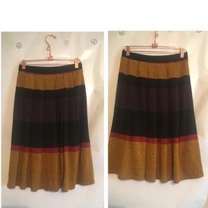 Paniz Banded Pleated Skirt